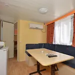 Arena Tasalera Mobile Homes Ferienpark Premantura