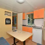 Arena Tasalera Mobile Homes 2* Premantura